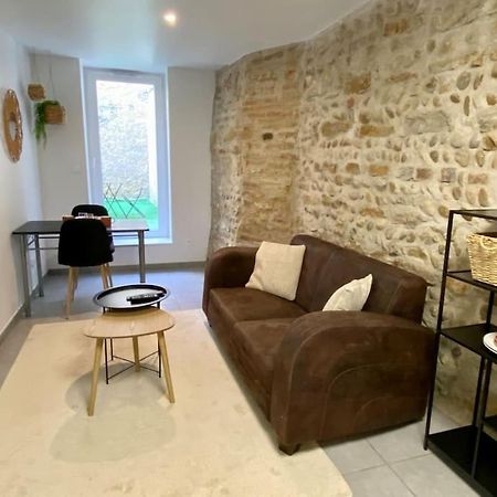 Vaste Appartement Renove - Centre Ville 부르앙브레스 외부 사진